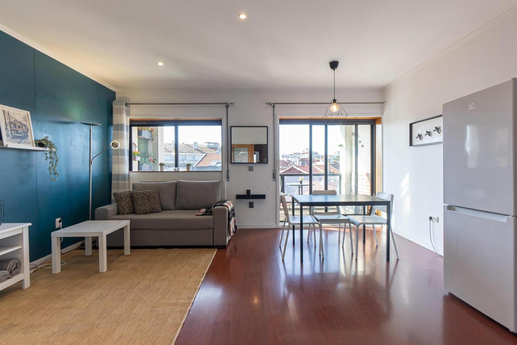 Top Floor Apartment With Sunny Balconies ปอร์โต ภายนอก รูปภาพ