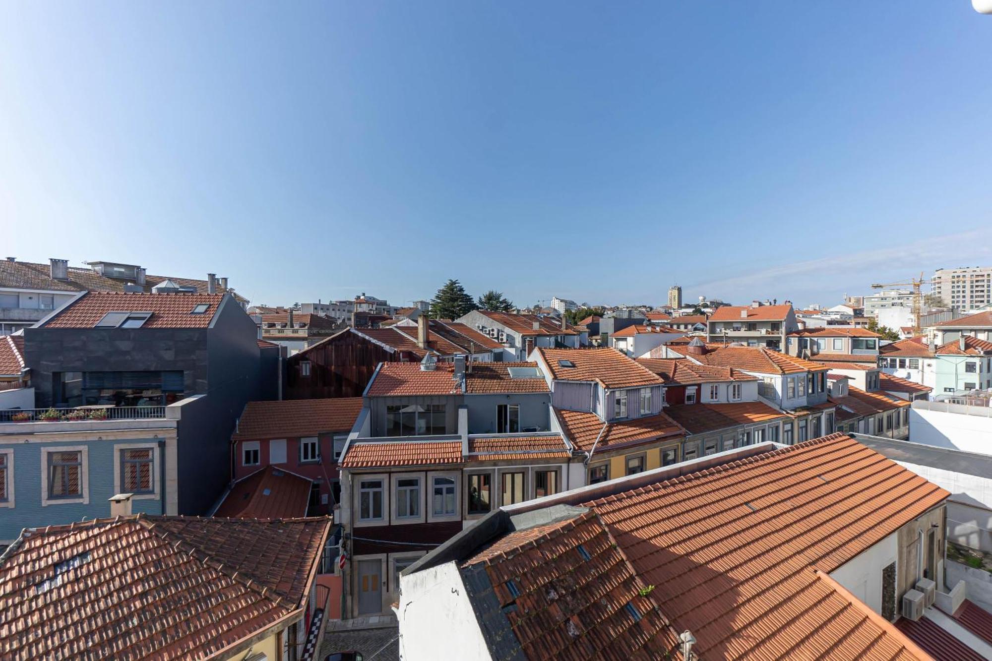 Top Floor Apartment With Sunny Balconies ปอร์โต ภายนอก รูปภาพ